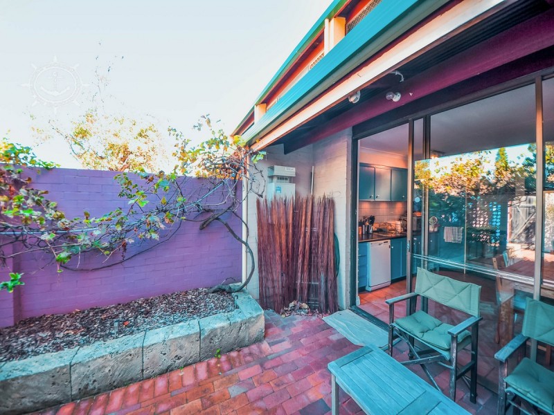 16/7-13 Norfolk Street, Fremantle WA 6160