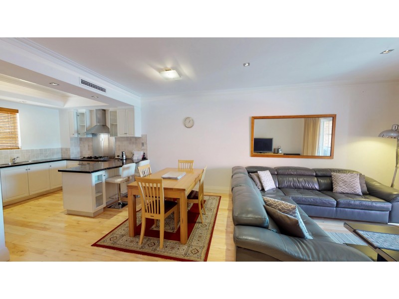 2/51-53 Pakenham Street, Fremantle WA 6160