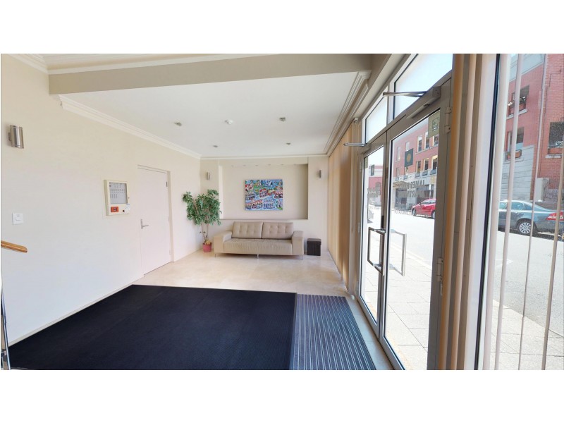 2/51-53 Pakenham Street, Fremantle WA 6160