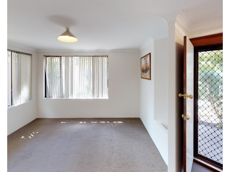 15 Tait Place, Coolbellup WA 6163