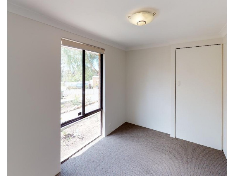 15 Tait Place, Coolbellup WA 6163
