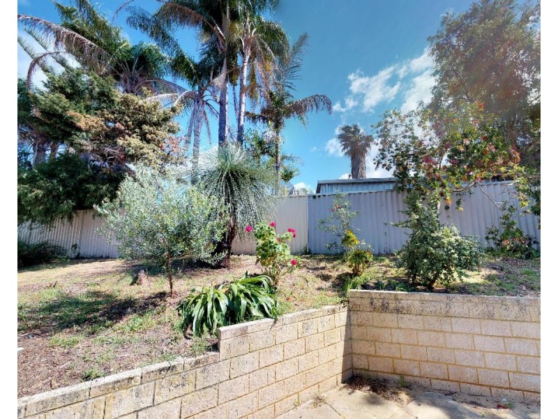 15 Tait Place, Coolbellup WA 6163