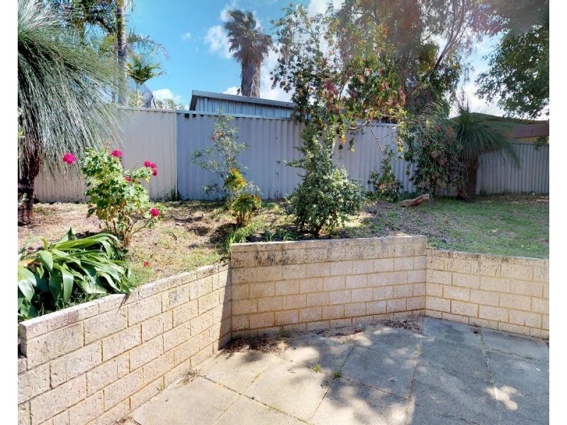 15 Tait Place, Coolbellup WA 6163