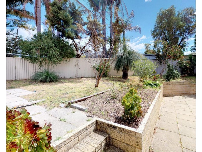 15 Tait Place, Coolbellup WA 6163