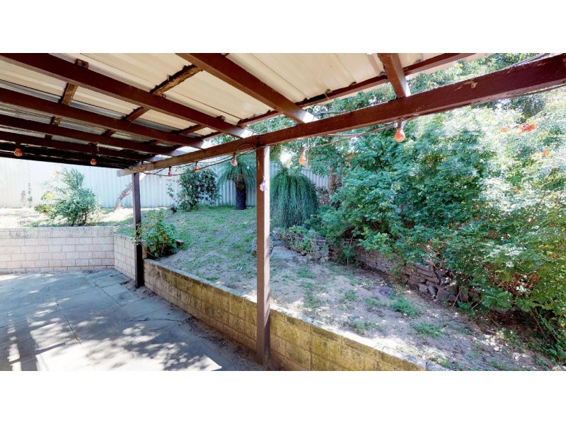 15 Tait Place, Coolbellup WA 6163