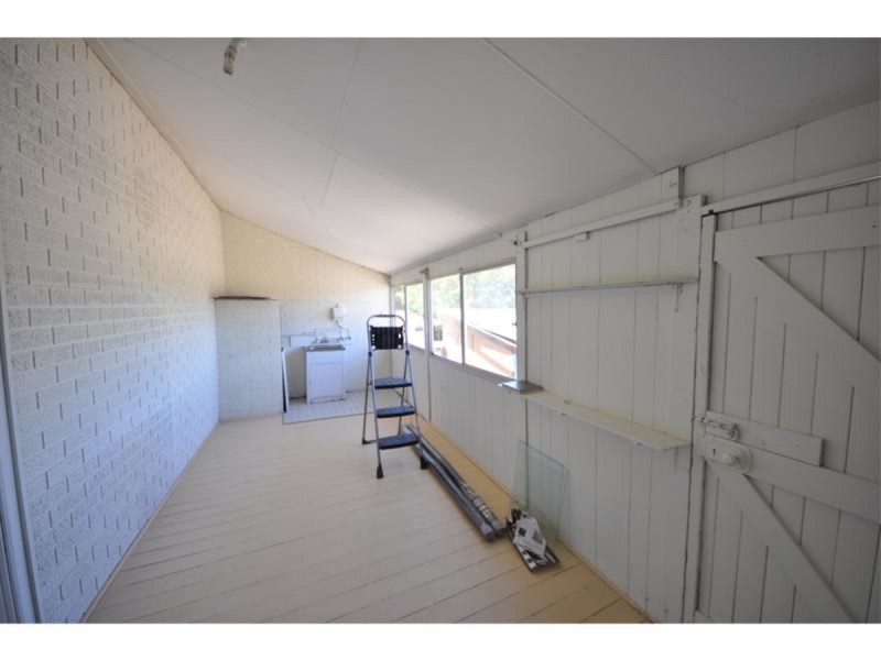 10 Southend Road, Hamilton Hill WA 6163