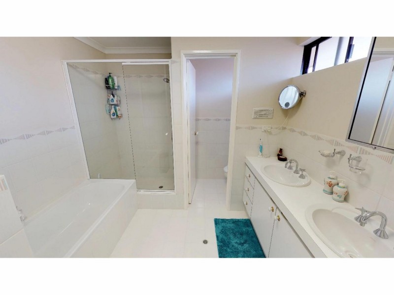 18 Paterson Gardens, Winthrop WA 6150
