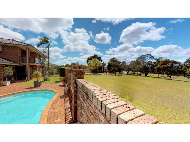 18 Paterson Gardens, Winthrop WA 6150