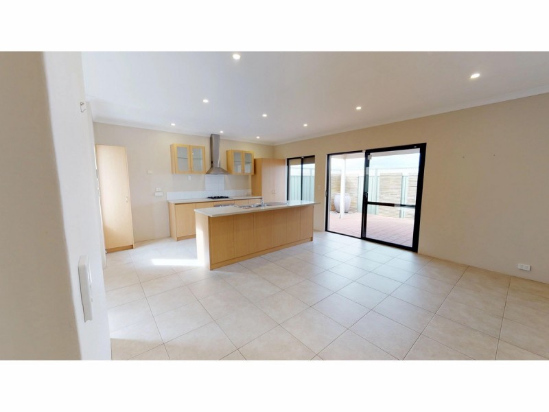 3/19 Mell Road, Spearwood WA 6163