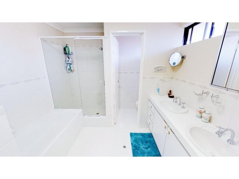 18 Paterson Gardens, Winthrop WA 6150