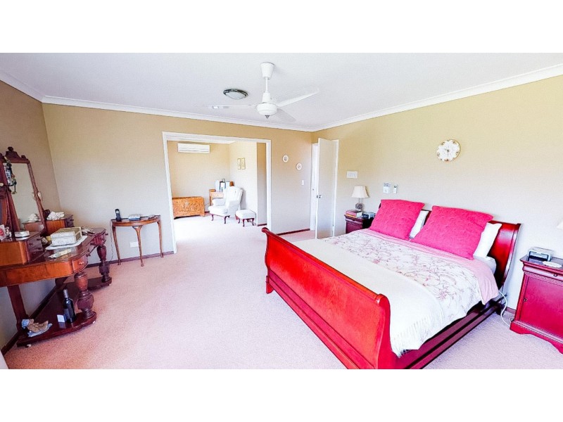 18 Paterson Gardens, Winthrop WA 6150