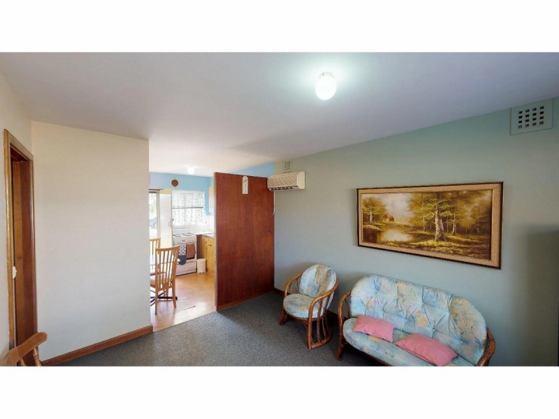 1/142 Watkins Street, White Gum Valley WA 6162