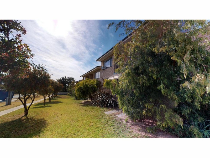 1/142 Watkins Street, White Gum Valley WA 6162