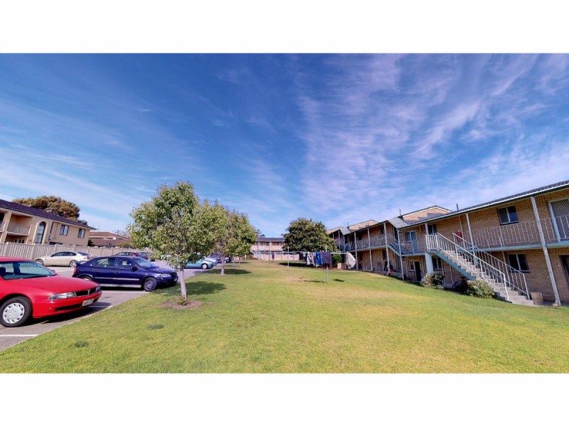 1/142 Watkins Street, White Gum Valley WA 6162