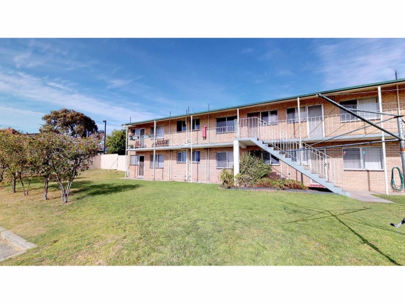1/142 Watkins Street, White Gum Valley WA 6162