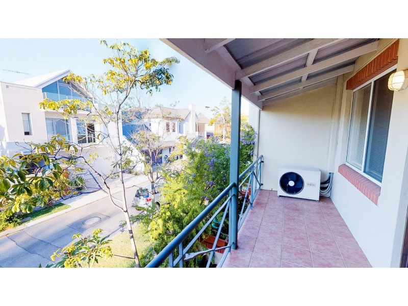 19/1 Feeney Street, North Fremantle WA 6159