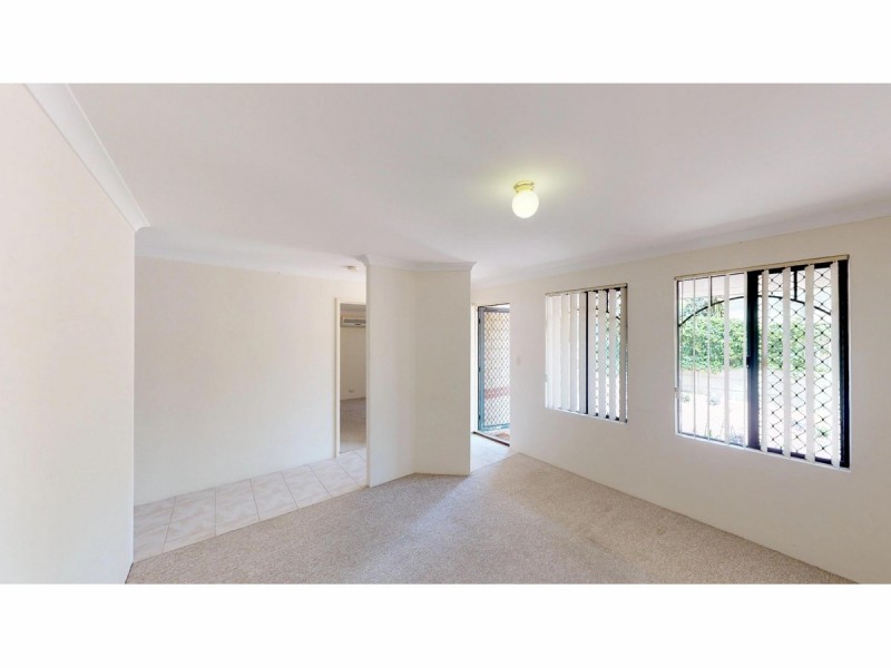 8 Cole Place, Willagee WA 6156