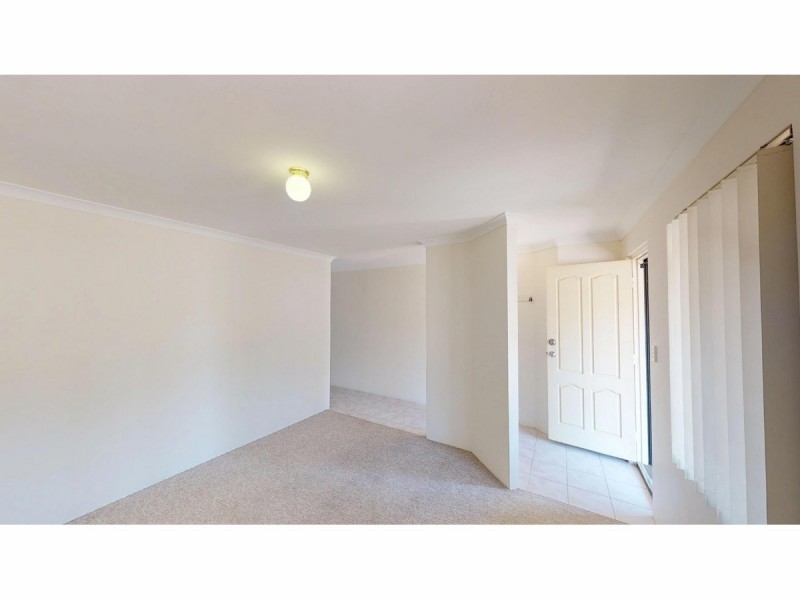 8 Cole Place, Willagee WA 6156