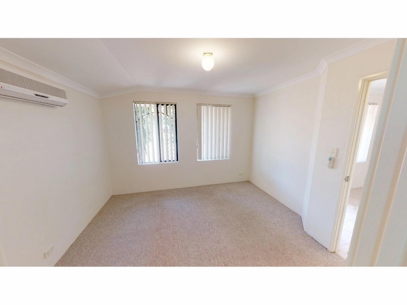 8 Cole Place, Willagee WA 6156