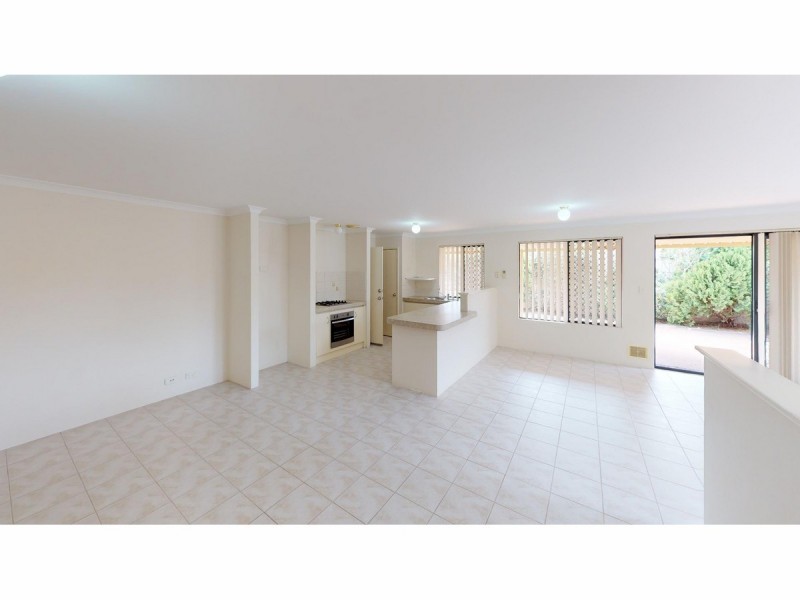 8 Cole Place, Willagee WA 6156