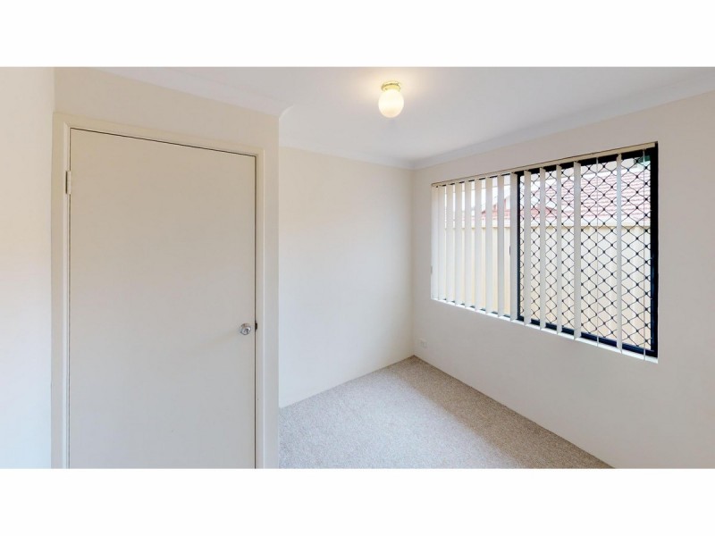 8 Cole Place, Willagee WA 6156