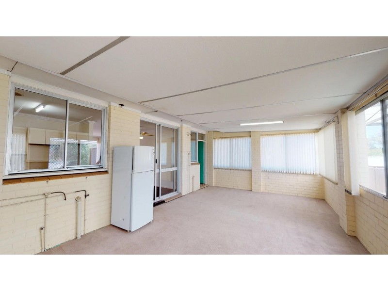 68 Gibson Street, Beaconsfield WA 6162