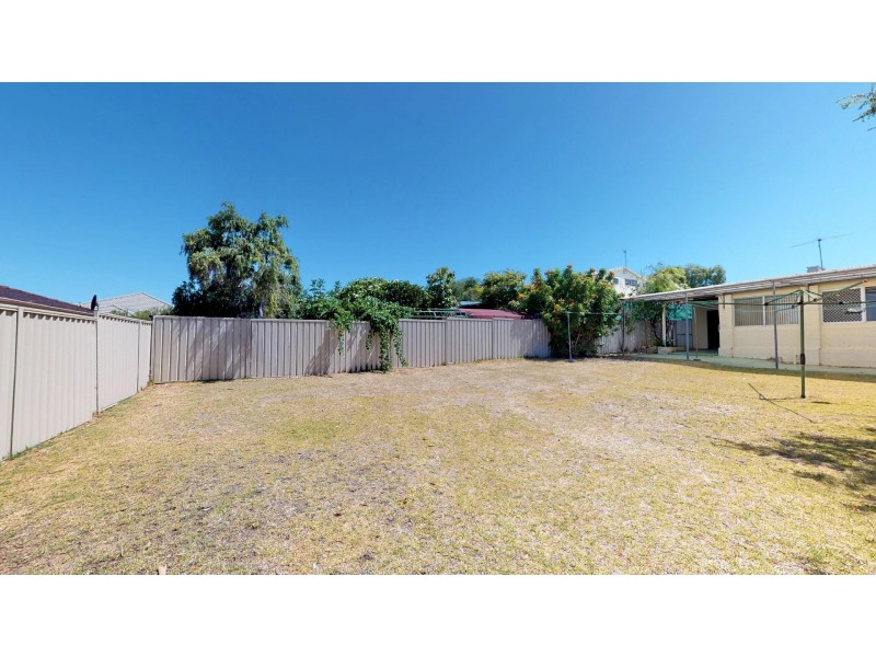 68 Gibson Street, Beaconsfield WA 6162