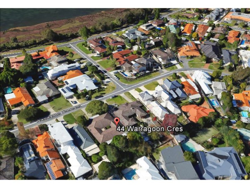 44 Warragoon Crescent, Attadale WA 6156