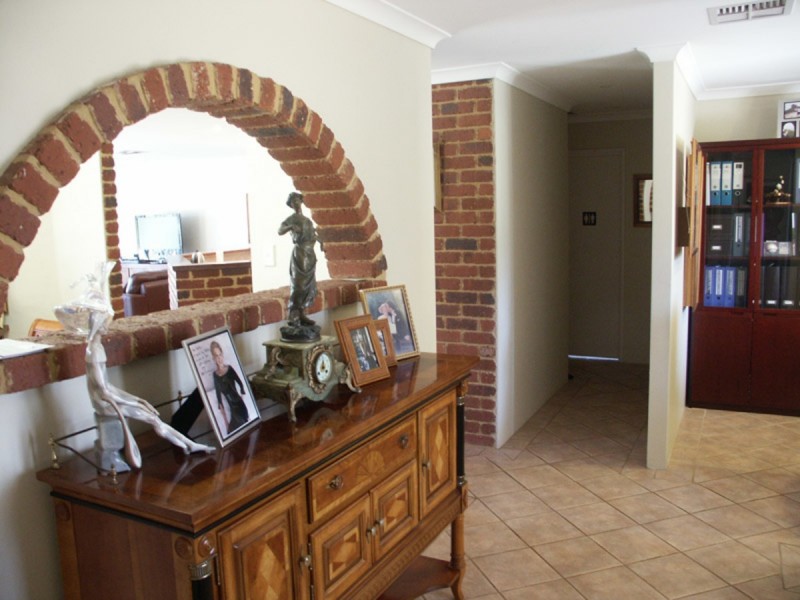 12 Watercress Gardens, Spearwood WA 6163