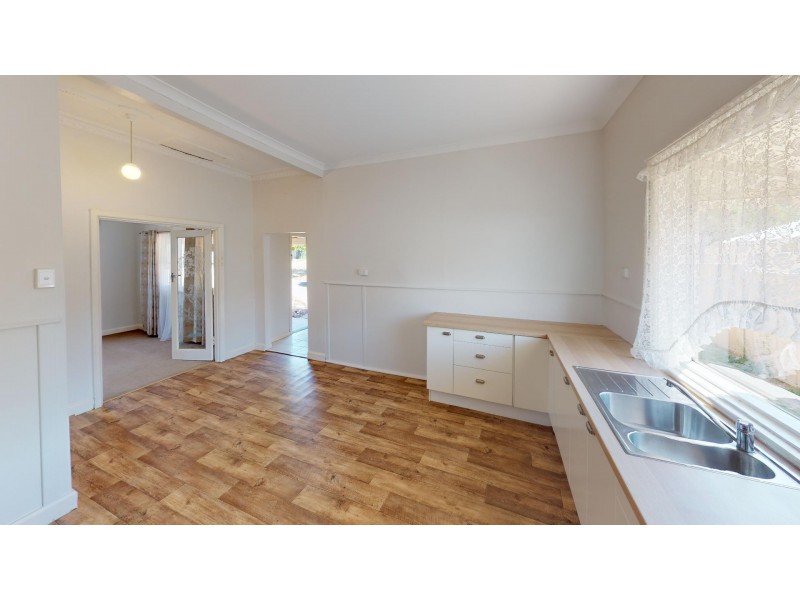 10 Southend Road, Hamilton Hill WA 6163