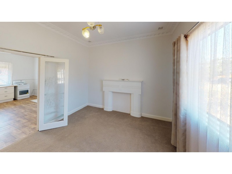 10 Southend Road, Hamilton Hill WA 6163
