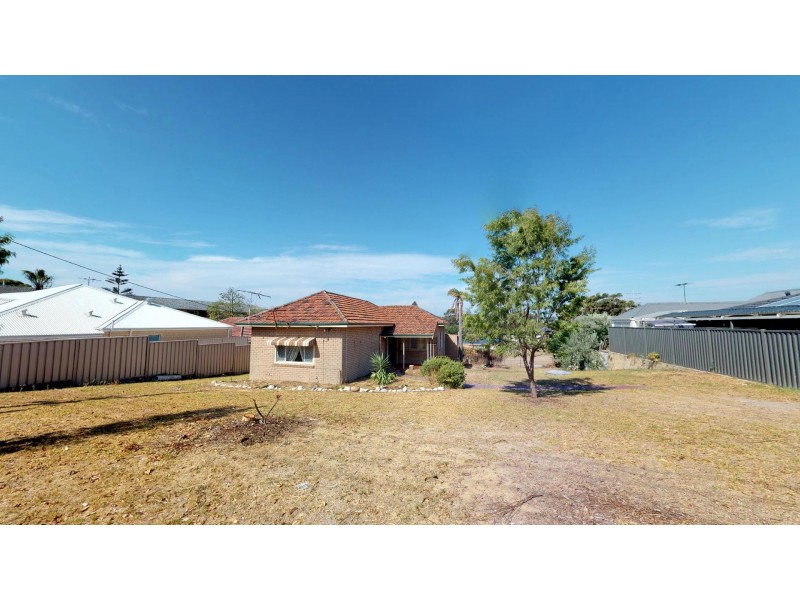 10 Southend Road, Hamilton Hill WA 6163