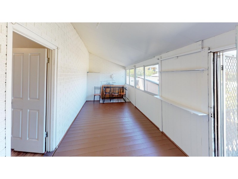 10 Southend Road, Hamilton Hill WA 6163