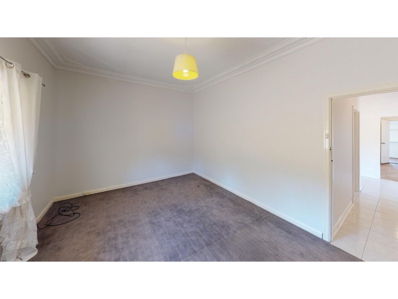 10 Southend Road, Hamilton Hill WA 6163