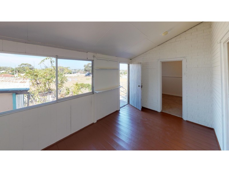 10 Southend Road, Hamilton Hill WA 6163