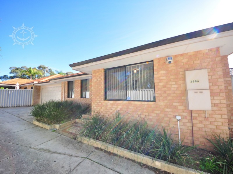 288A Carrington Street, Hilton WA 6163