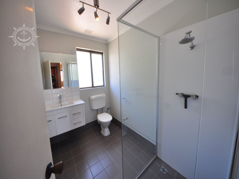 2/10 Stirling Street, Fremantle WA 6160