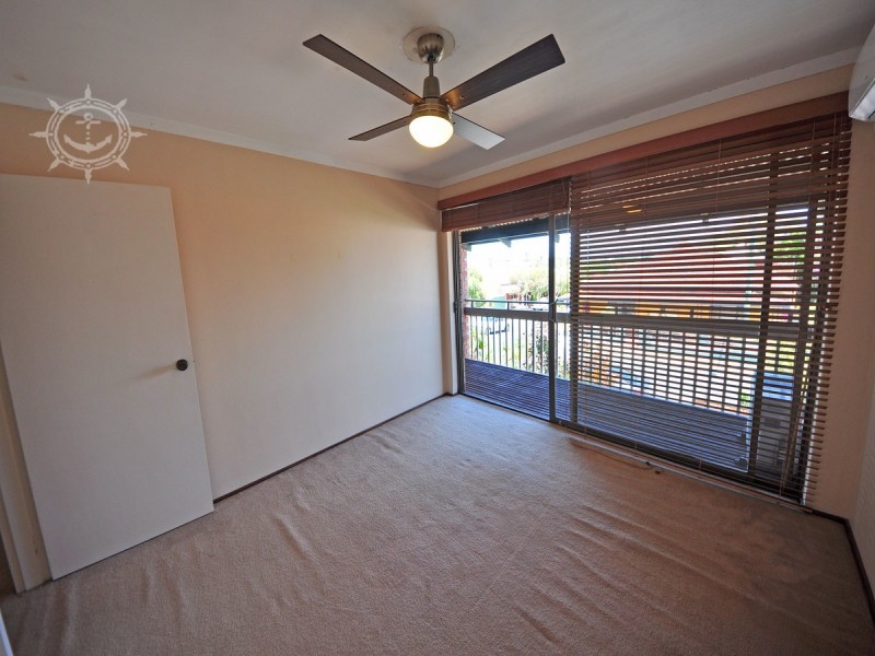 2/10 Stirling Street, Fremantle WA 6160