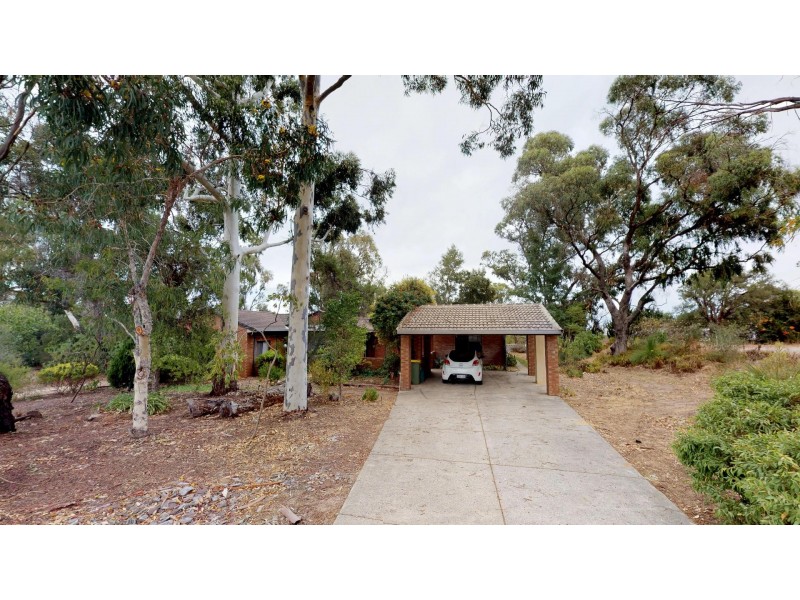 186 Henderson Road, Munster WA 6166
