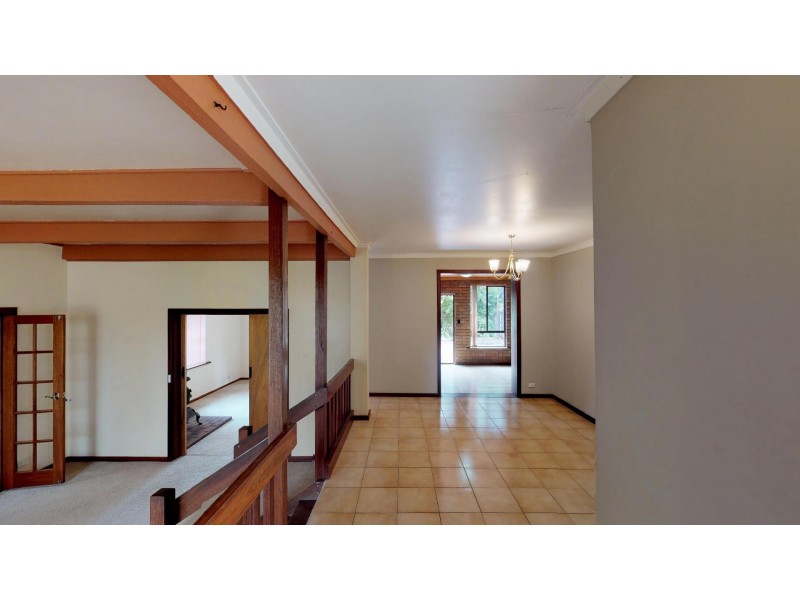 186 Henderson Road, Munster WA 6166