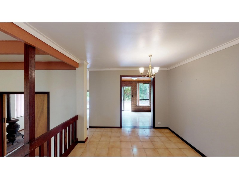 186 Henderson Road, Munster WA 6166