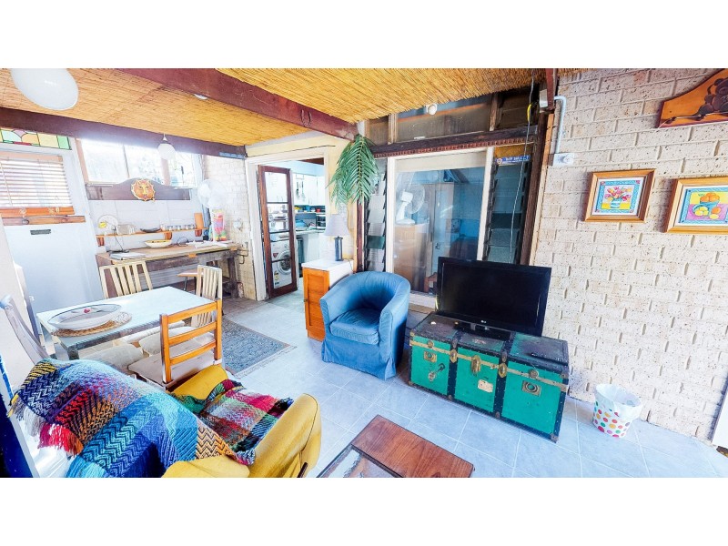 a/9 South Street, South Fremantle WA 6162