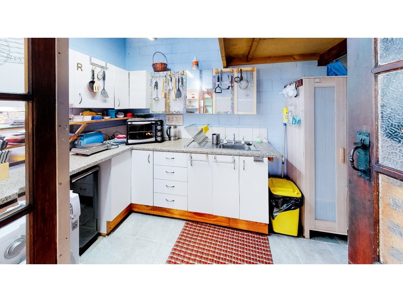 a/9 South Street, South Fremantle WA 6162