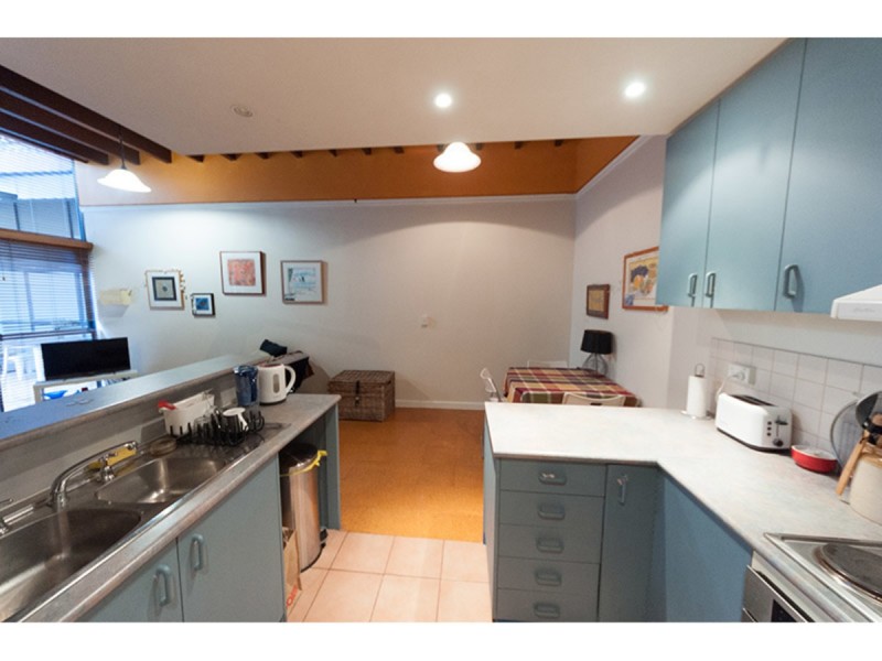 33/13-15 Cantonment, Fremantle WA 6160