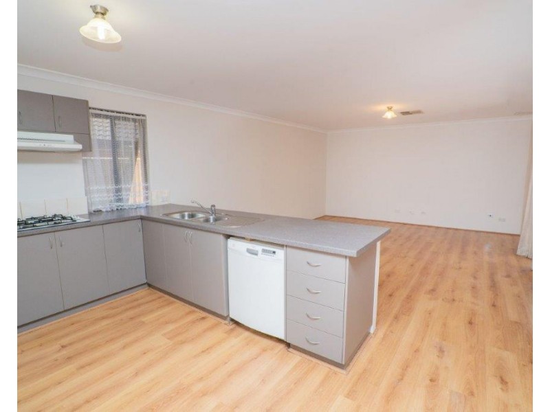 32 Cheltenham Loop, Bertram WA 6167