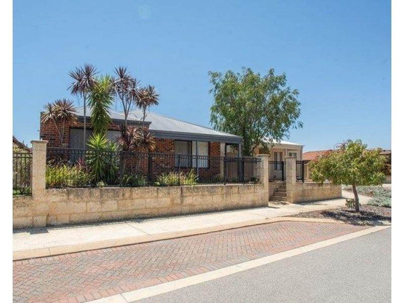 32 Cheltenham Loop, Bertram WA 6167