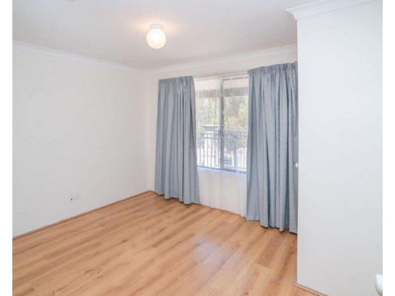 32 Cheltenham Loop, Bertram WA 6167