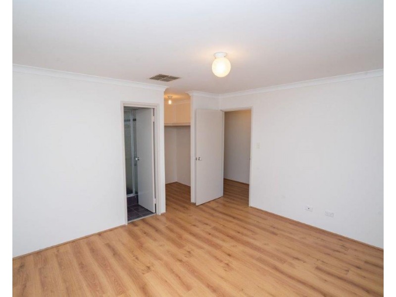 32 Cheltenham Loop, Bertram WA 6167