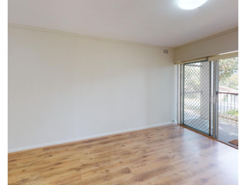 5/2 Pengilly Road, Orelia WA 6167