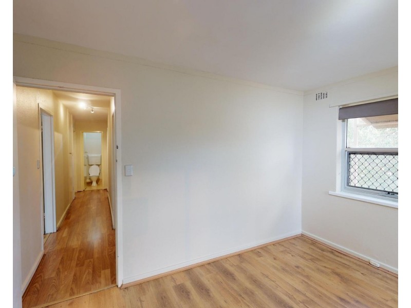 5/2 Pengilly Road, Orelia WA 6167